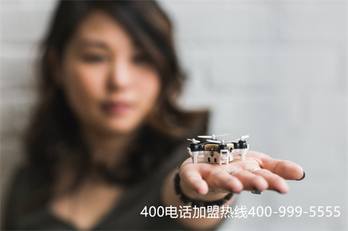綁定一個(gè)400電話多少錢(qián)（撥打400電話收費(fèi)嗎）